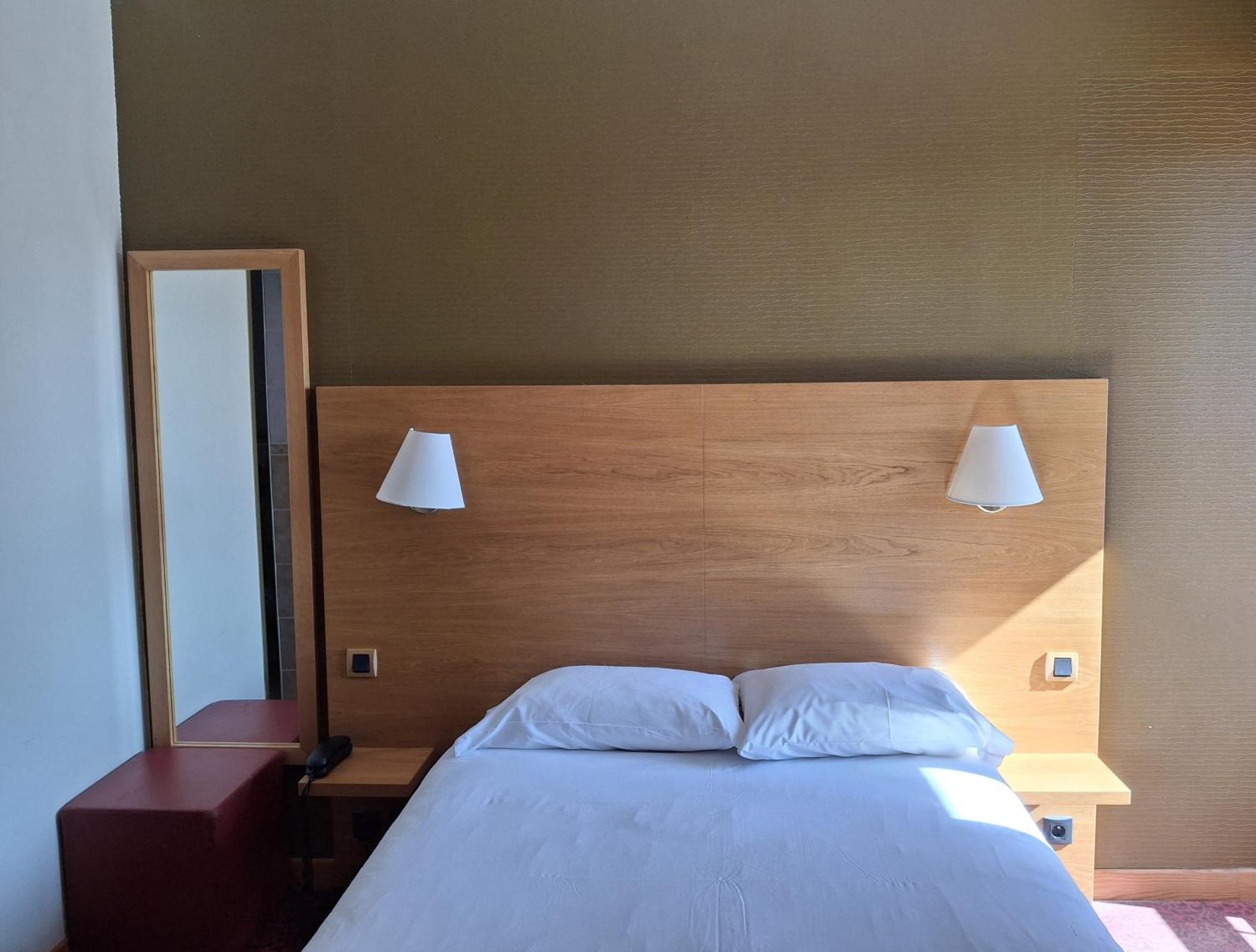 Hotel Tour Maje 로데즈 외부 사진