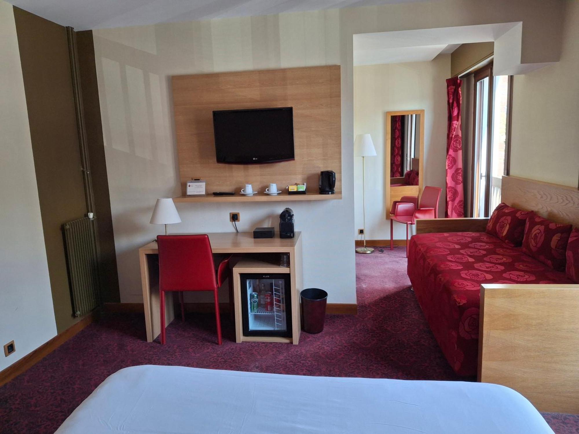 Hotel Tour Maje 로데즈 외부 사진