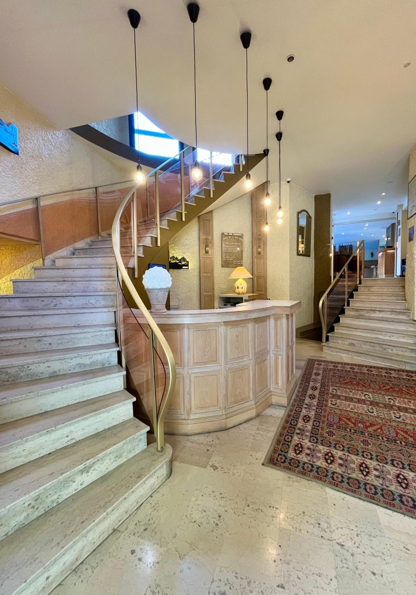 Hotel Tour Maje 로데즈 외부 사진